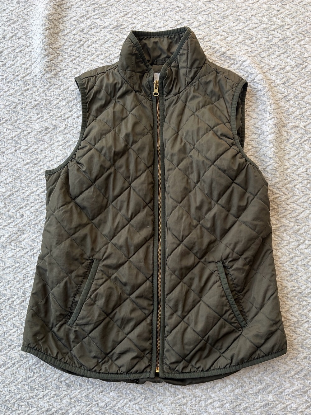 Old Navy Olive Green Quilted Vest Women’s M Utility Preppy